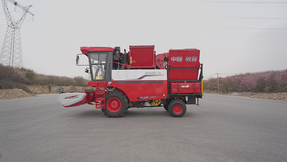 永利皇宫官网2023款4HJL-3(G4)花生捡拾收获机